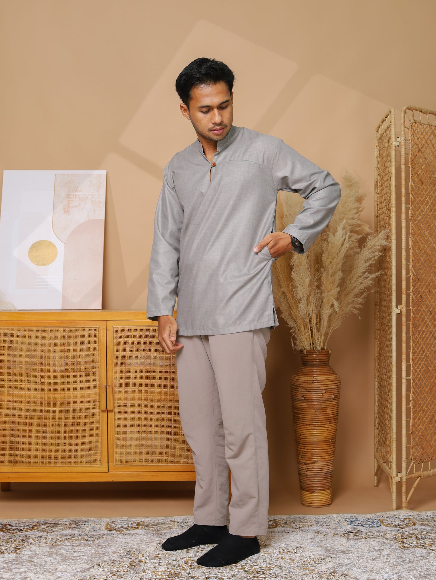 Kurta Ash