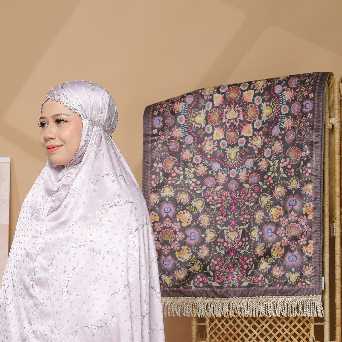 Hilya Wood