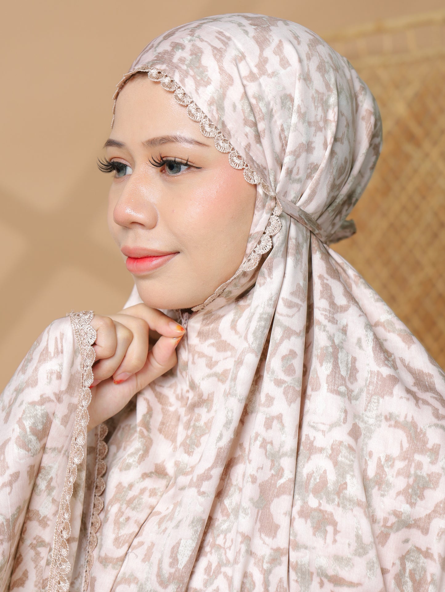 Modern Brown